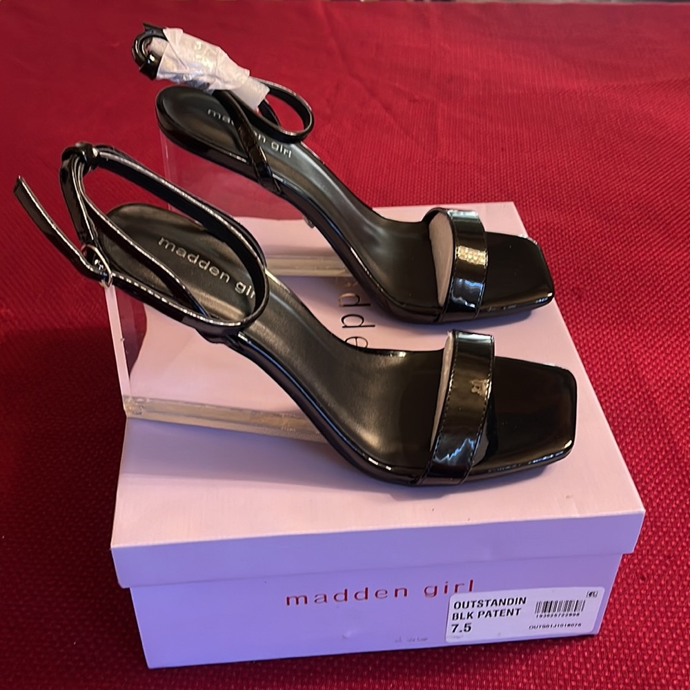 madden girl wedges shoes black size 7.5
